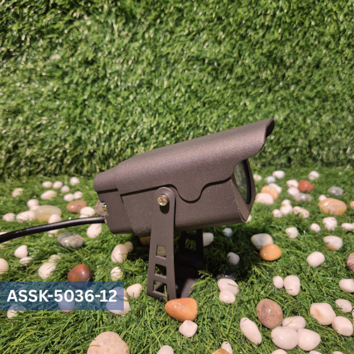 AriGlow focus light for garden