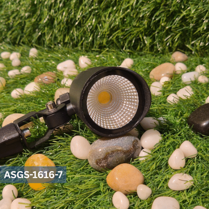 Garden 7W Spike light
